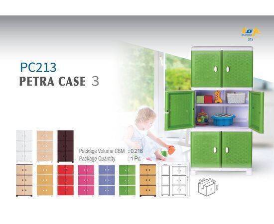 TOP - Closet Petra Case 3